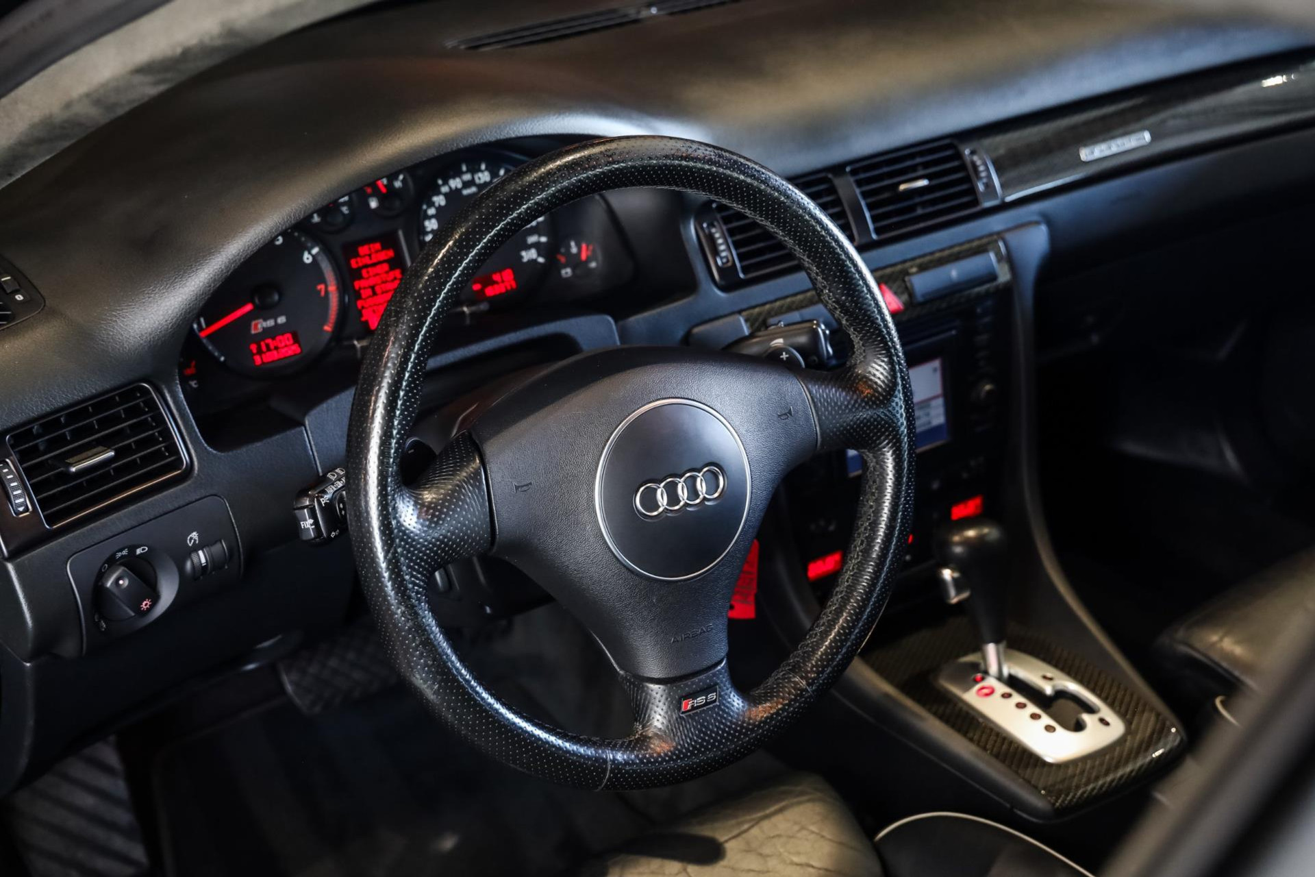 Audi RS6 Avant 4.2 Quattro, 450 PK, C5, Schuif/-Kanteldak, Navigatie, Recaro/Seats/Zwart, Full/History, 163DKM!! 43758180-13.jpg | FinancialLease