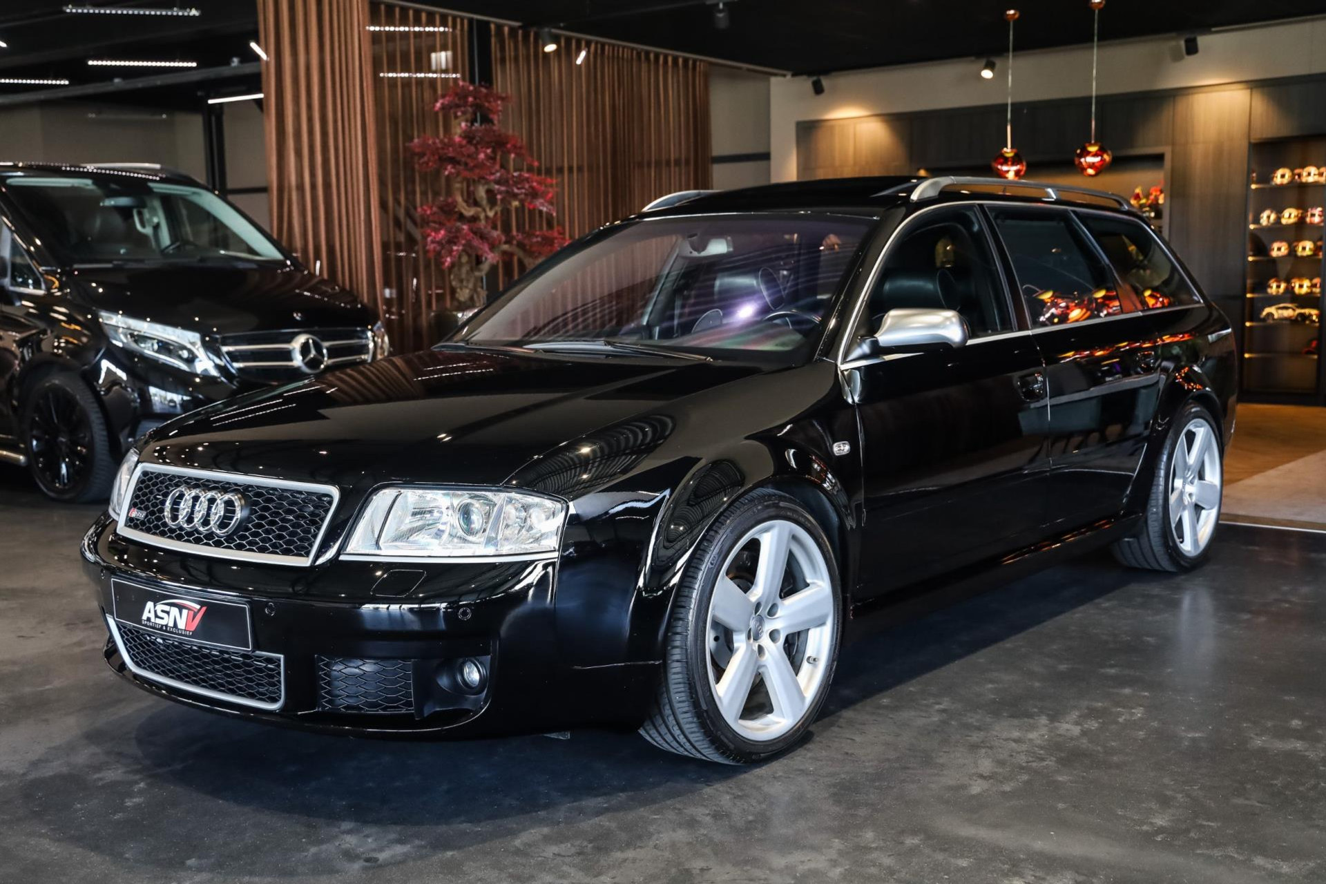 Audi RS6 Avant 4.2 Quattro, 450 PK, C5, Schuif/-Kanteldak, Navigatie, Recaro/Seats/Zwart, Full/History, 163DKM!! 43758180-32.jpg | FinancialLease
