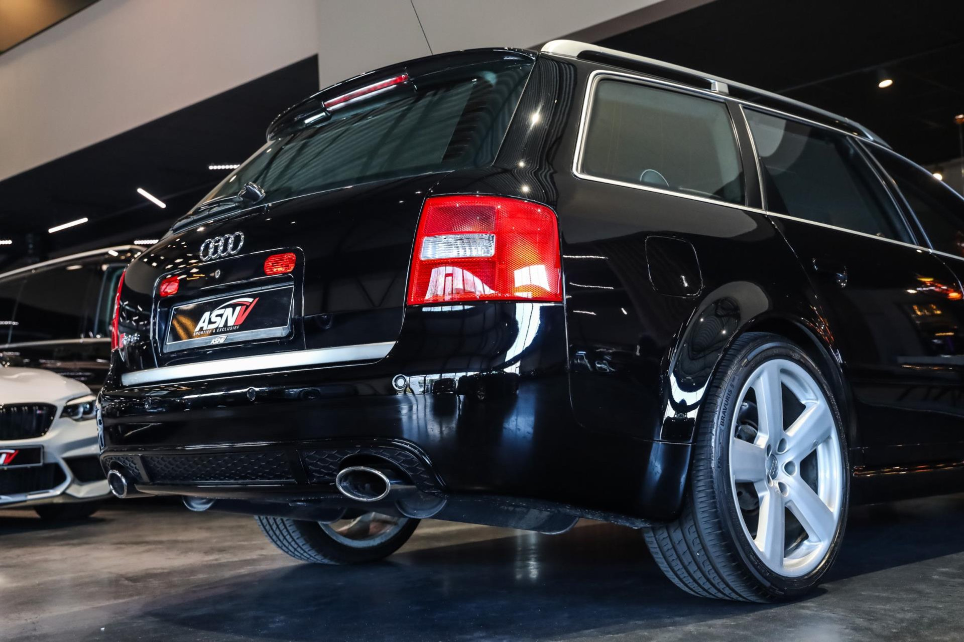 Audi RS6 Avant 4.2 Quattro, 450 PK, C5, Schuif/-Kanteldak, Navigatie, Recaro/Seats/Zwart, Full/History, 163DKM!! 43758180-37.jpg | FinancialLease