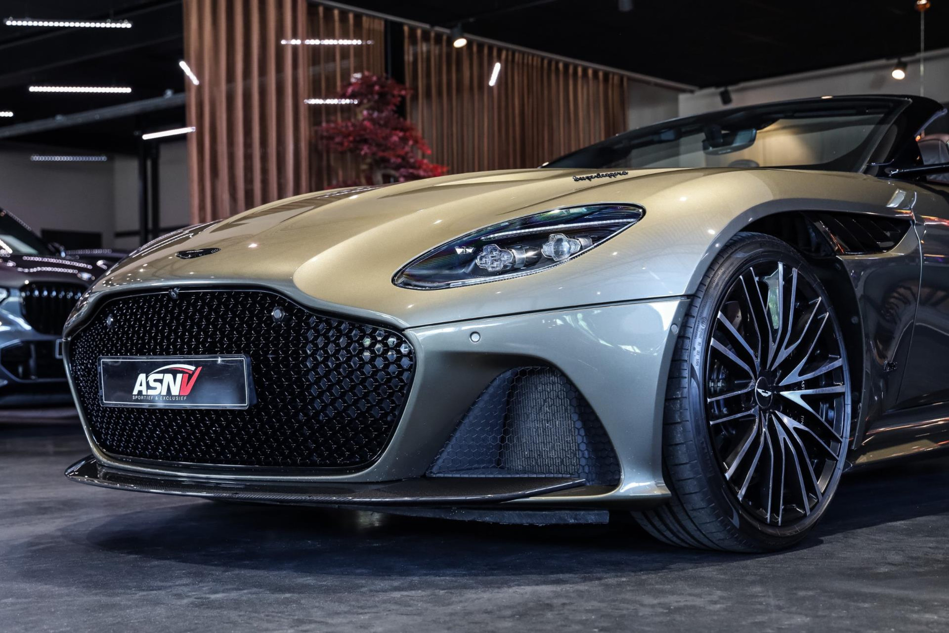 Aston Martin DBS Volante 5.2 V12 SUPERLEGGERA, 725 PK, Carbon/Body/Pack, Premium/Sport/Seats, Stoel/Verwarming/Ventilatie, BTW!! 45599323-37.jpg | FinancialLease