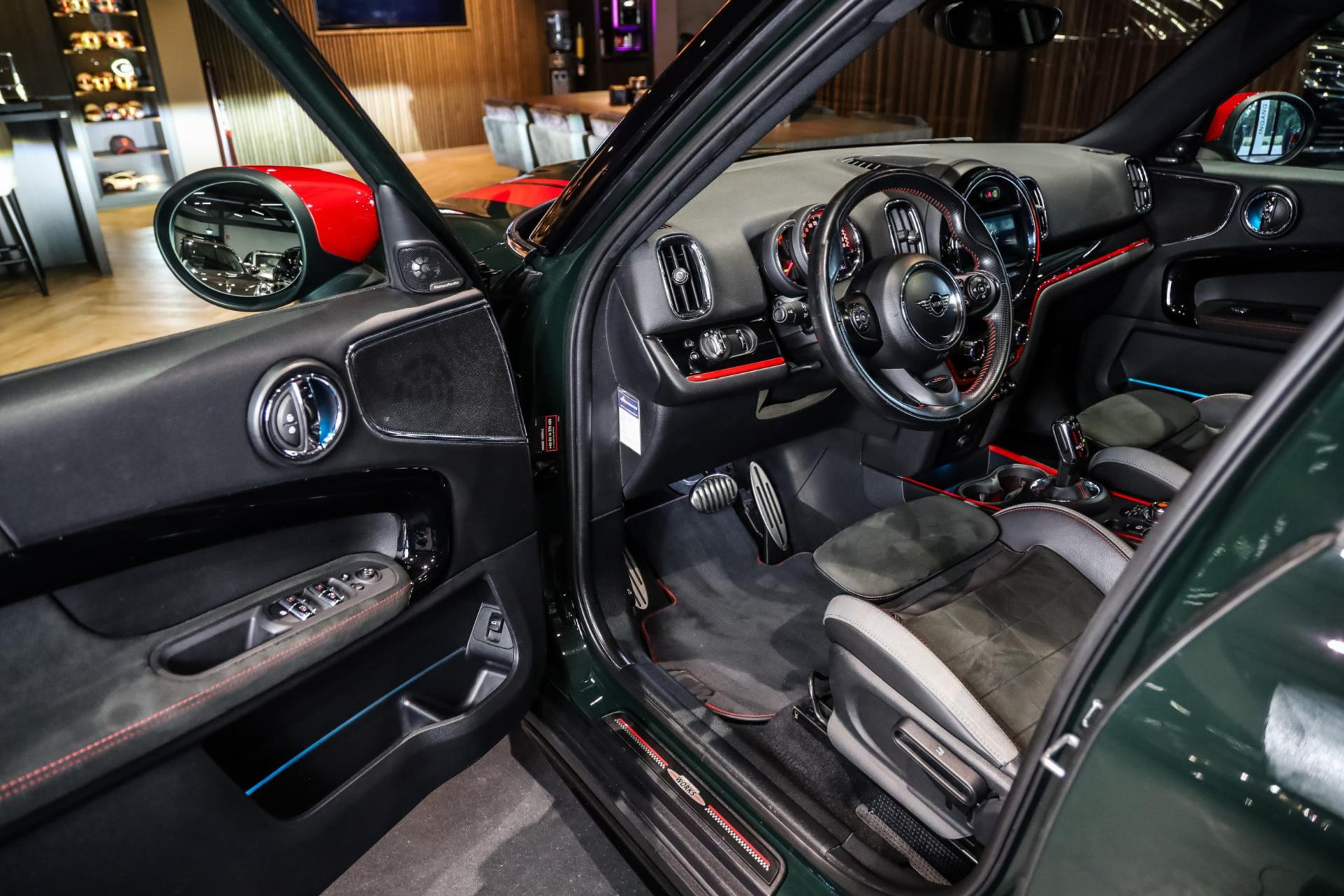 MINI Countryman 2.0 John Cooper Works ALL4, 306 PK, JCW/Seats, Pano/Dak, Rebel/Green, Harman/Kardon, Full/LED, Keyless, BTW!! 47785926-4.jpg | FinancialLease