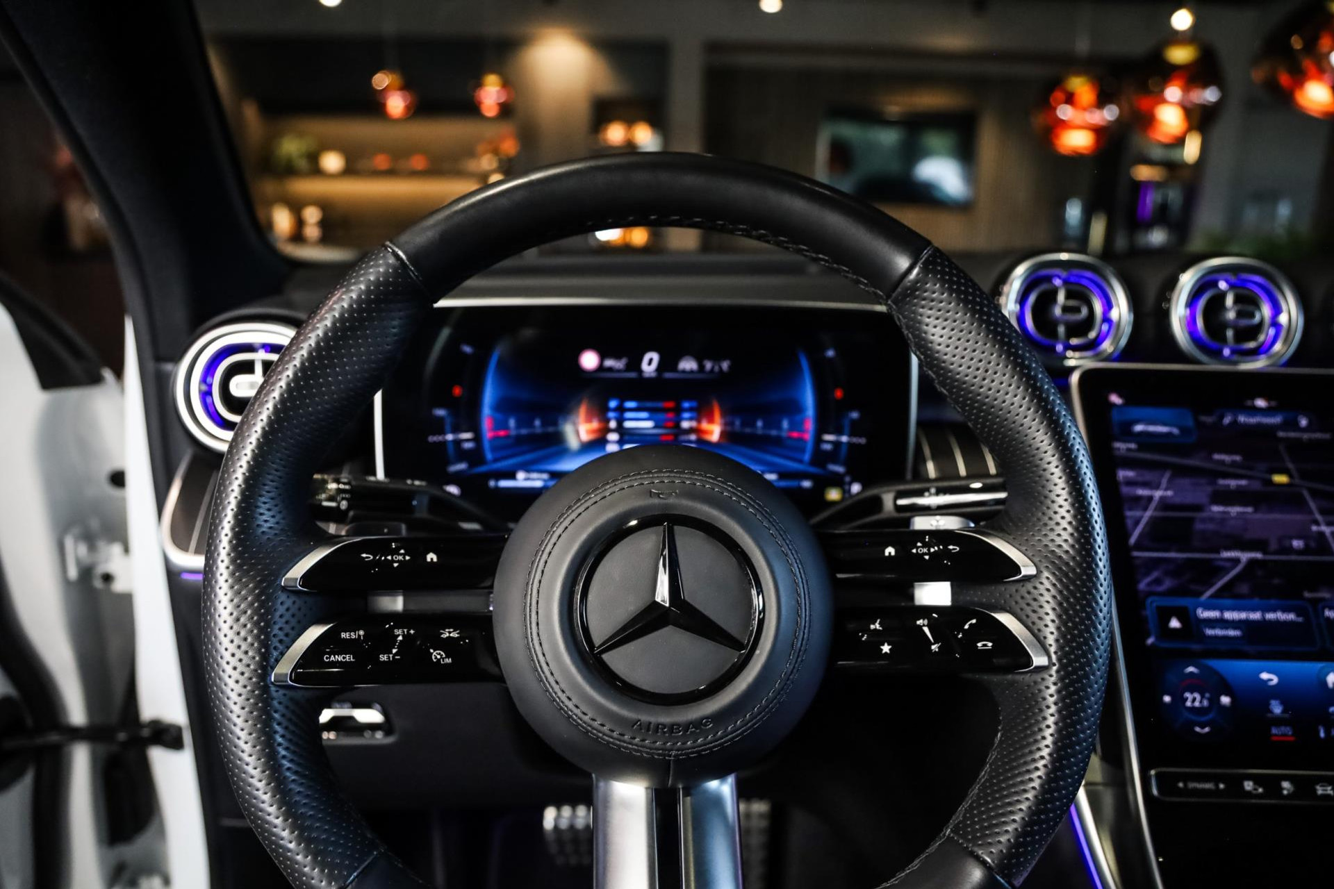 Mercedes-Benz GLC Coupé 400e 4MATIC AMG Line, 381 PK, Full/63AMG, Pano/Dak, Head/Up, Distronic/Plus, 360/Camera, Org. NL!! 47884573-13.jpg | FinancialLease