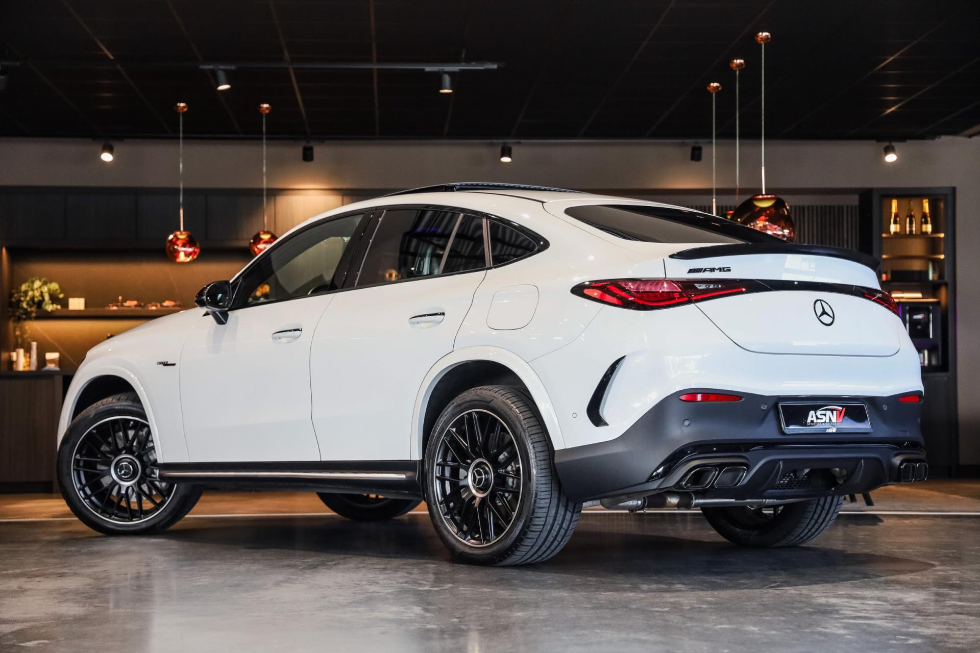 Mercedes-Benz GLC Coupé 400e 4MATIC AMG Line, 381 PK, Full/63AMG, Pano/Dak, Head/Up, Distronic/Plus, 360/Camera, Org. NL!! 47884573-2.jpg | FinancialLease