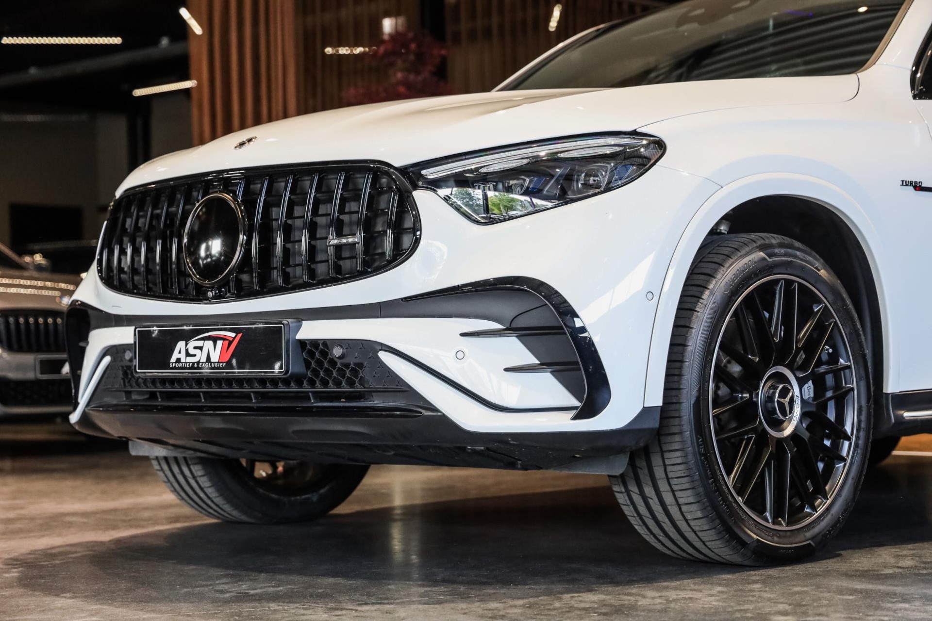 Mercedes-Benz GLC Coupé 400e 4MATIC AMG Line, 381 PK, Full/63AMG, Pano/Dak, Head/Up, Distronic/Plus, 360/Camera, Org. NL!! 47884573-37.jpg | FinancialLease
