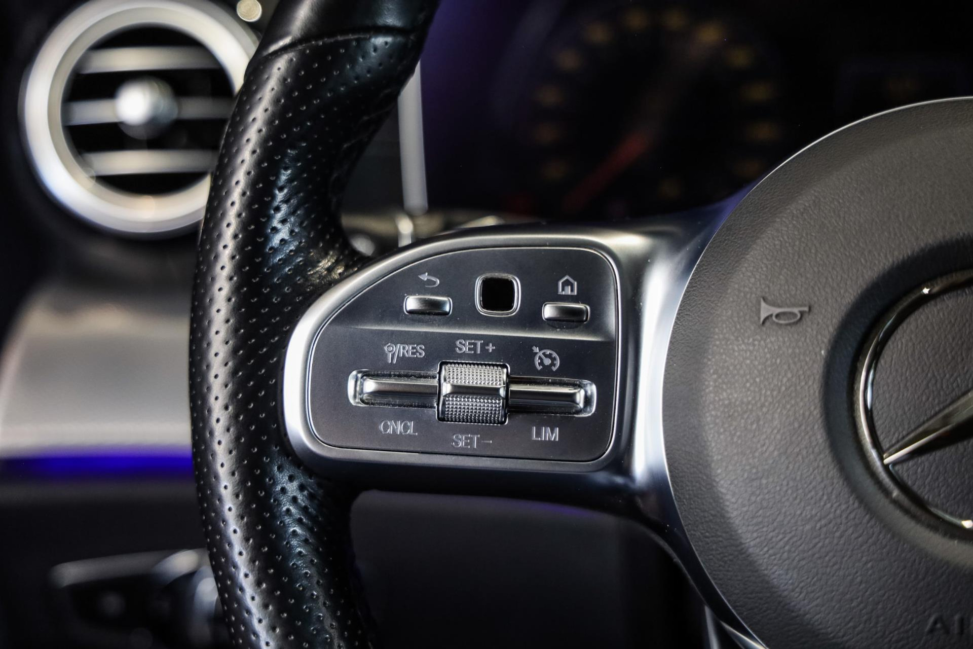 Mercedes-Benz E-Klasse Estate 300 de Business Solution AMG, 306 PK, AMG/In/Exterieur, Wide/Screen, Night/Pakket, Camera, BTW, 2020 47970019-15.jpg | FinancialLease