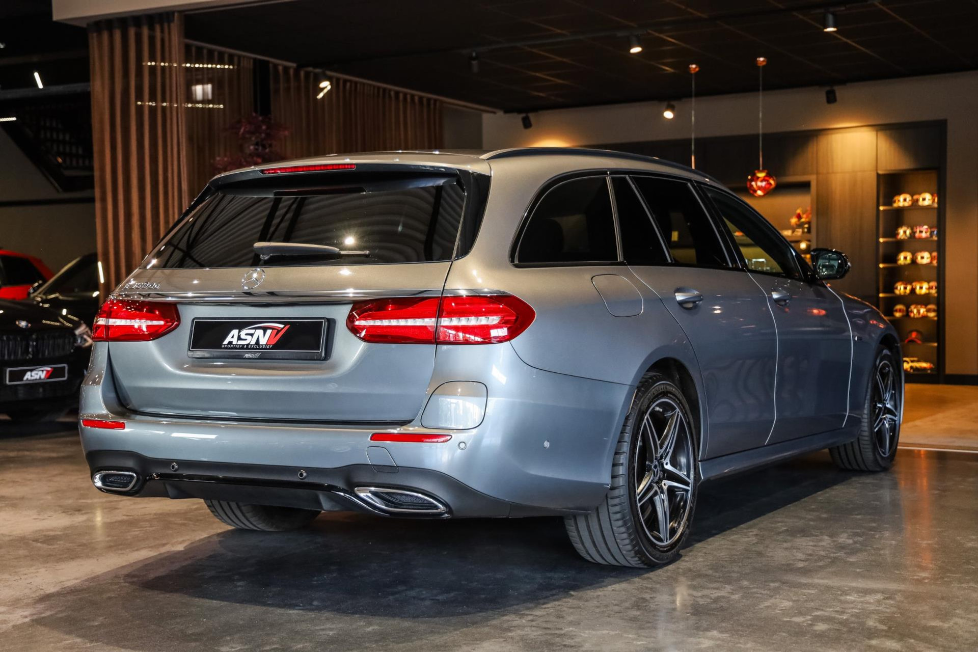 Mercedes-Benz E-Klasse Estate 300 de Business Solution AMG, 306 PK, AMG/In/Exterieur, Wide/Screen, Night/Pakket, Camera, BTW, 2020 47970019-33.jpg | FinancialLease