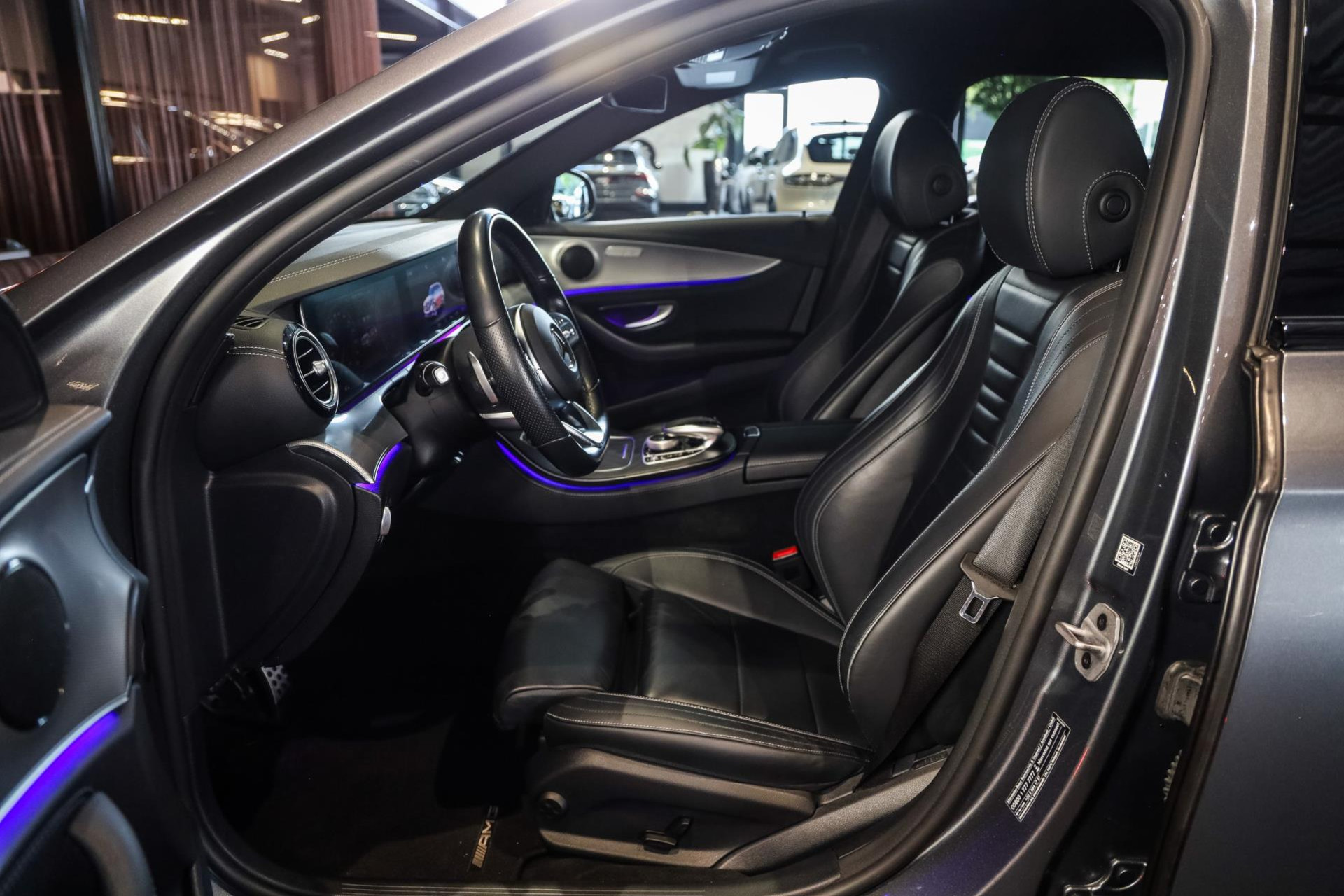 Mercedes-Benz E-Klasse Estate 300 de Business Solution AMG, 306 PK, AMG/In/Exterieur, Wide/Screen, Night/Pakket, Camera, BTW, 2020 47970019-5.jpg | FinancialLease