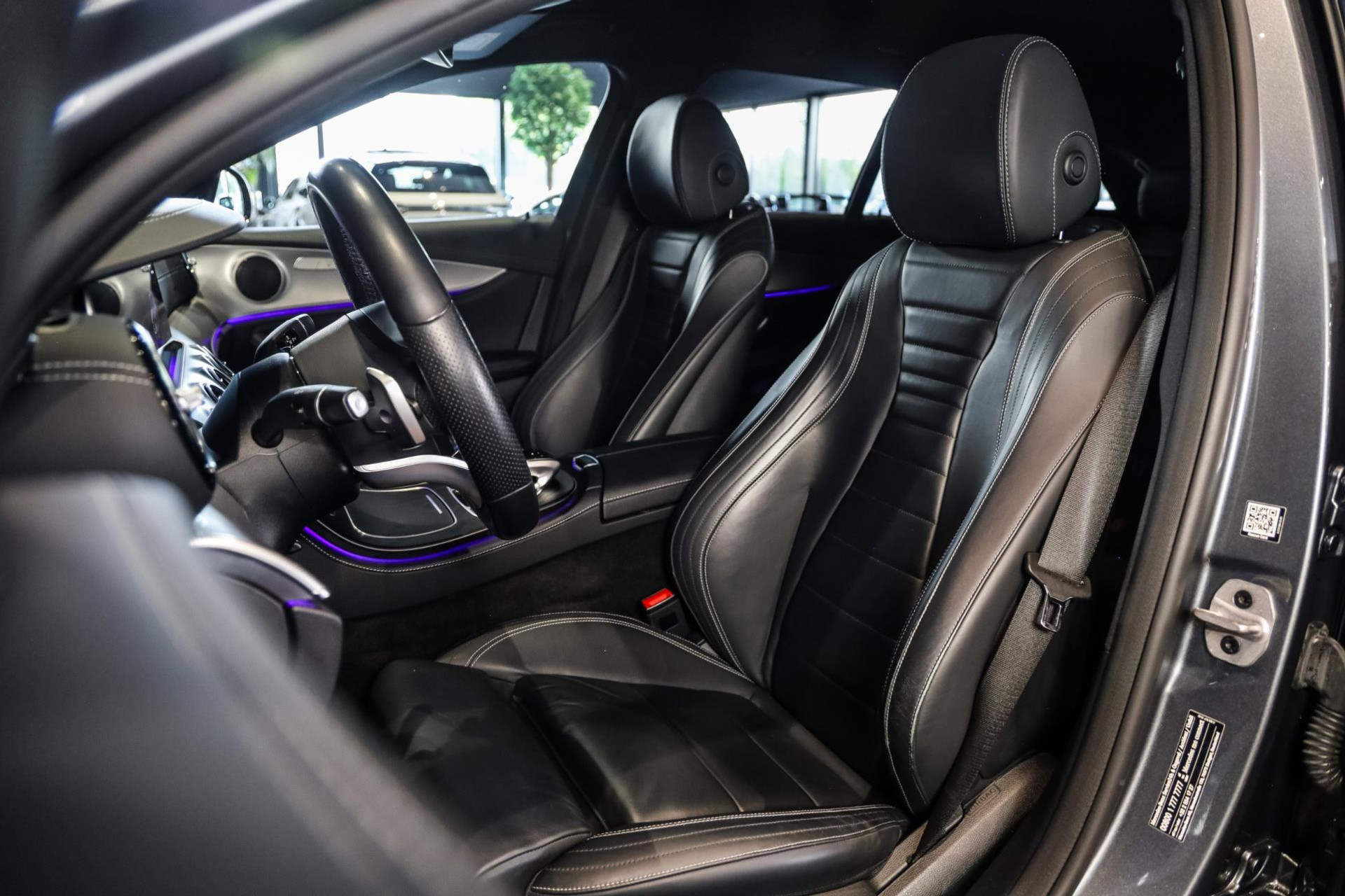 Mercedes-Benz E-Klasse Estate 300 de Business Solution AMG, 306 PK, AMG/In/Exterieur, Wide/Screen, Night/Pakket, Camera, BTW, 2020 47970019-6.jpg | FinancialLease