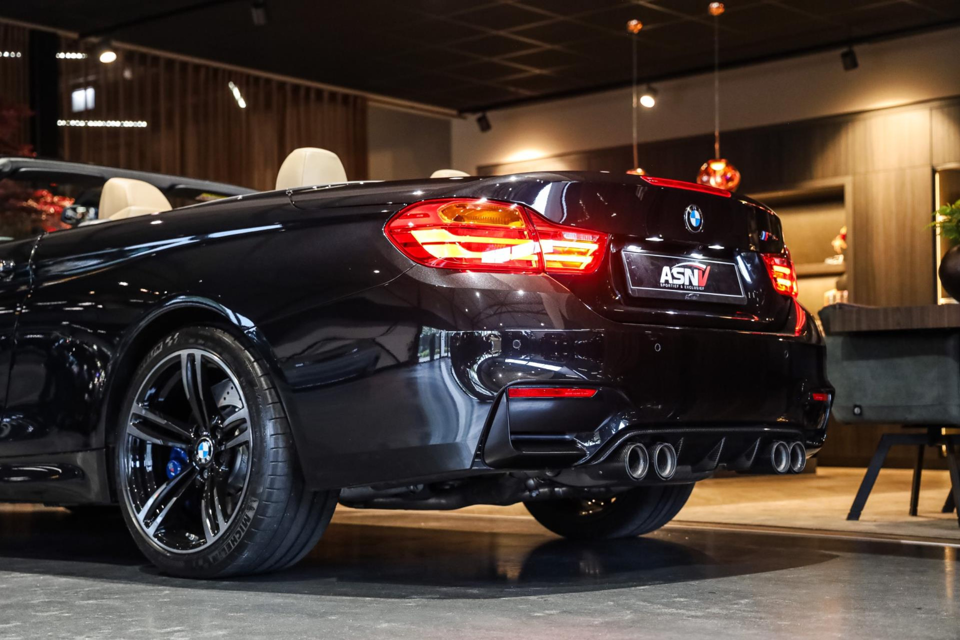 BMW M4 Cabriolet 430 PK, M/Performance/Uitlaat, Carbon/Front/Rear, Sport/Seats, Harman/Kardon, Head/Up, Surround/View, Org NL!! 48513922-10.jpg | FinancialLease