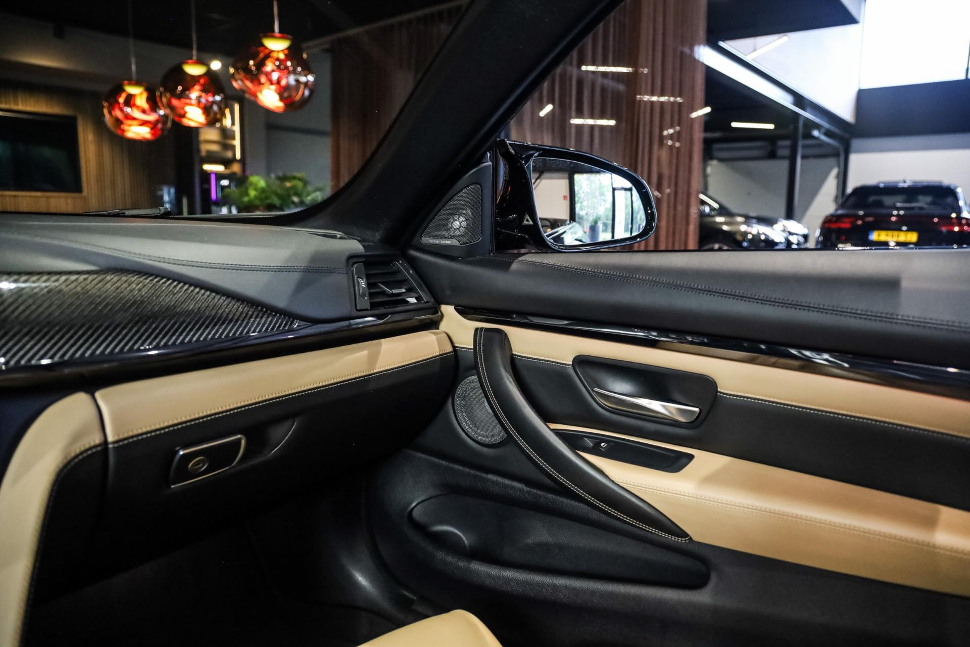 BMW M4 Cabriolet 430 PK, M/Performance/Uitlaat, Carbon/Front/Rear, Sport/Seats, Harman/Kardon, Head/Up, Surround/View, Org NL!! 48513922-17.jpg | FinancialLease